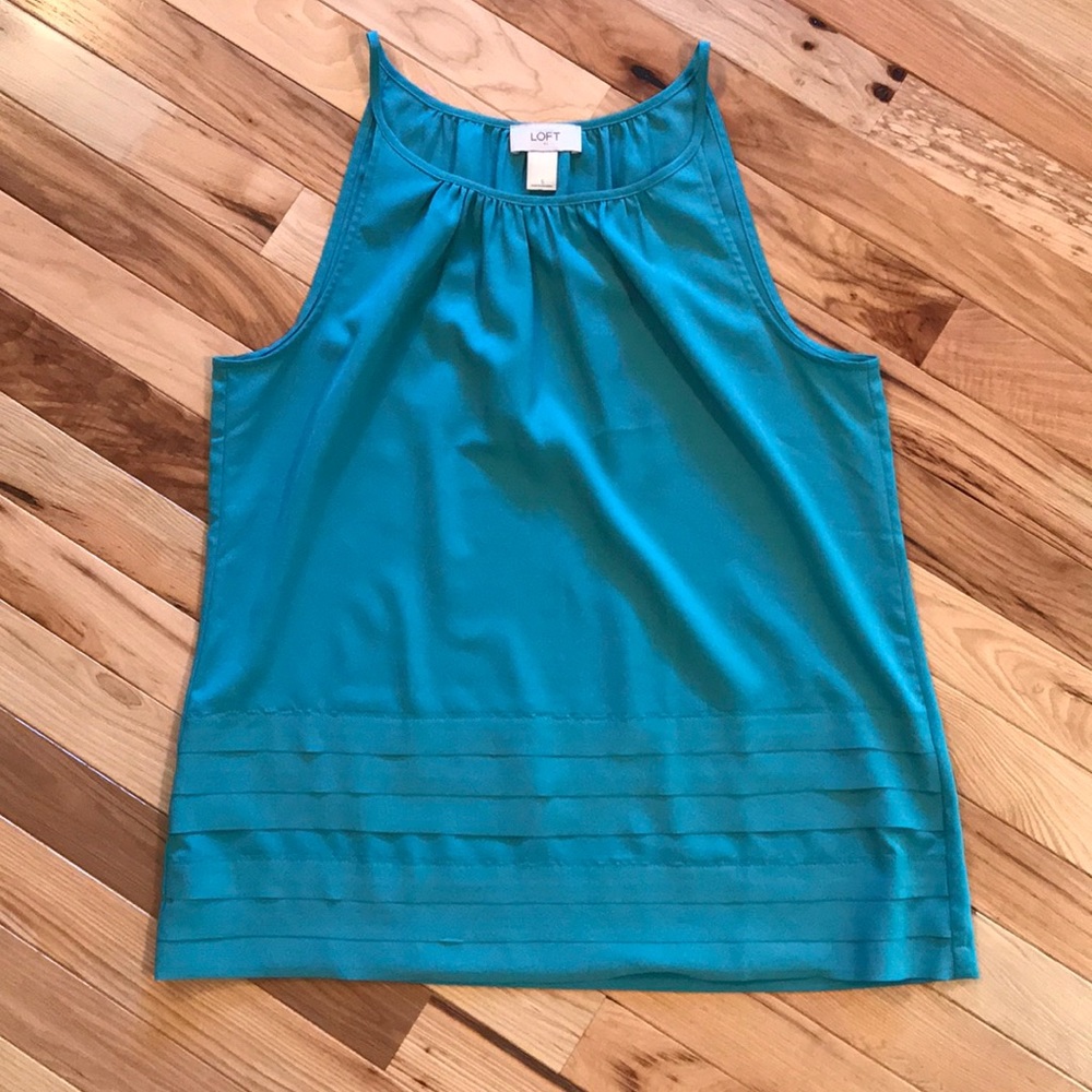 VGUC LOFT Tank Top